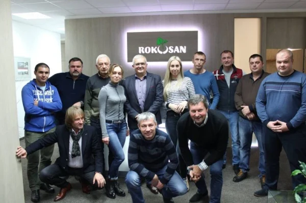 Predajcovia spoločnosti TAK AGRO na seminári v ROKOSANE